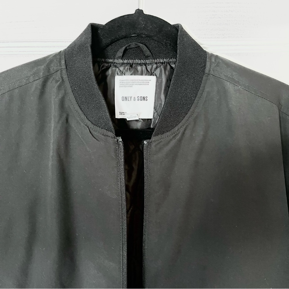 ONLY & SONS Zip Front Jacket Black Lightweight Size M NWOT - Picture 4 of 6